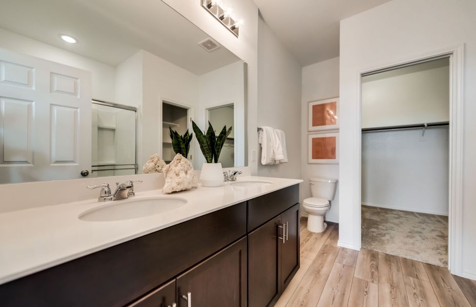 Owner's bath Owner's bath