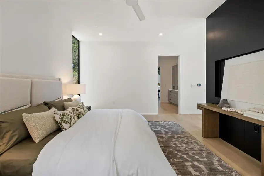 Furnished interior view inside a new home in , Austin (Image 8). Furnished interior view inside a new home in , Austin (Image 8).