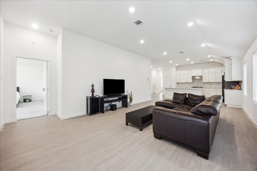 Image 24 of a home in .