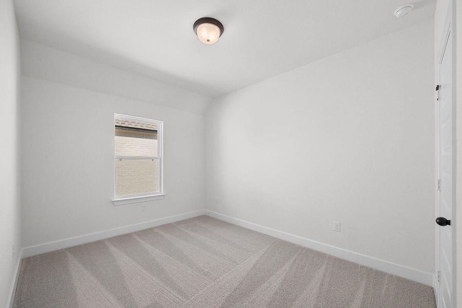 Spacious, unfurnished interior of a new home in Nolina, Georgetown (Image 35).