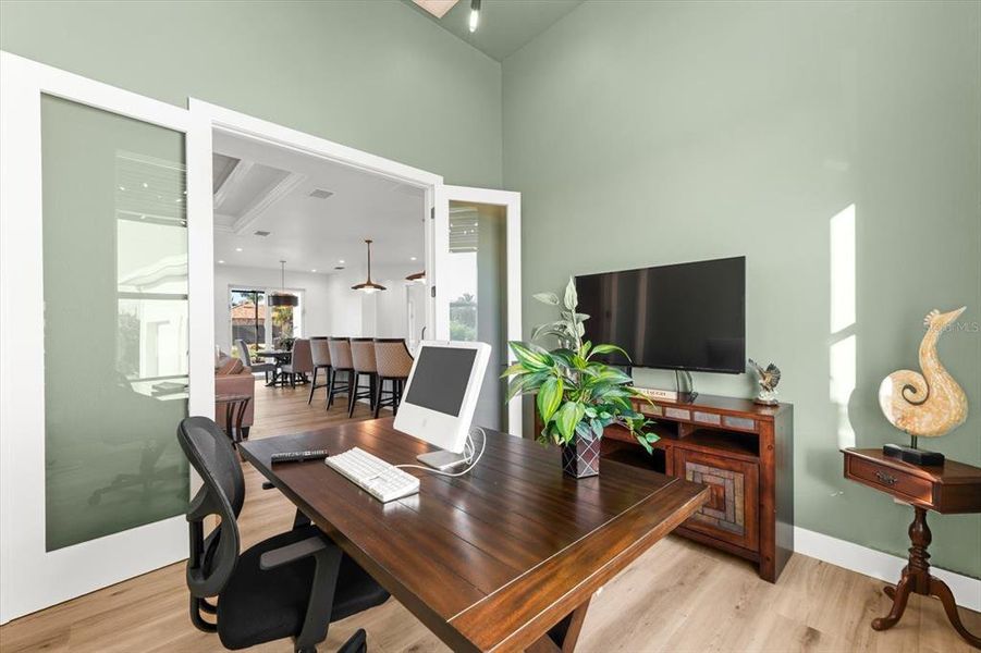 Furnished interior view inside a new home in , Port Charlotte (Image 4).
