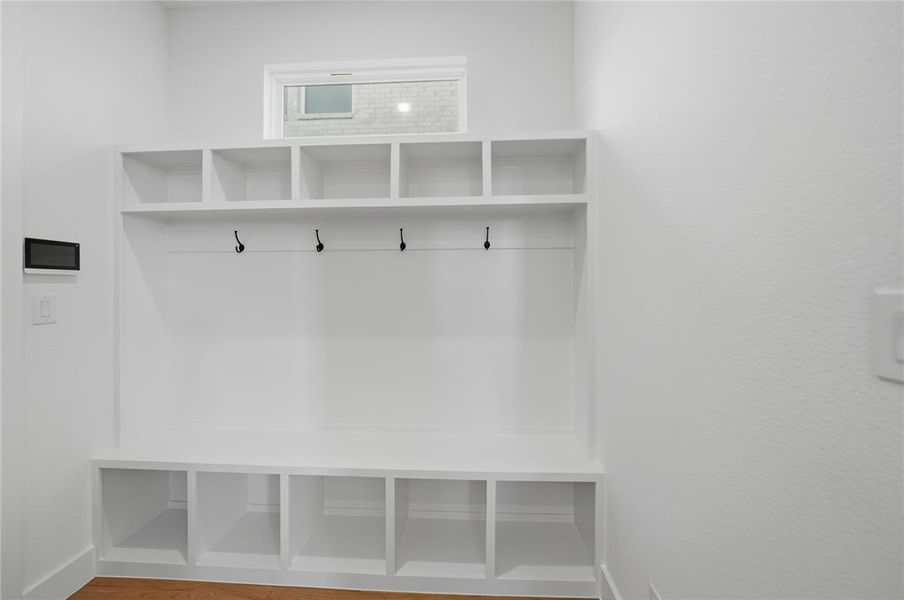 Spacious, unfurnished interior of a new home in Fields - 40' Lots, Frisco (Image 20).