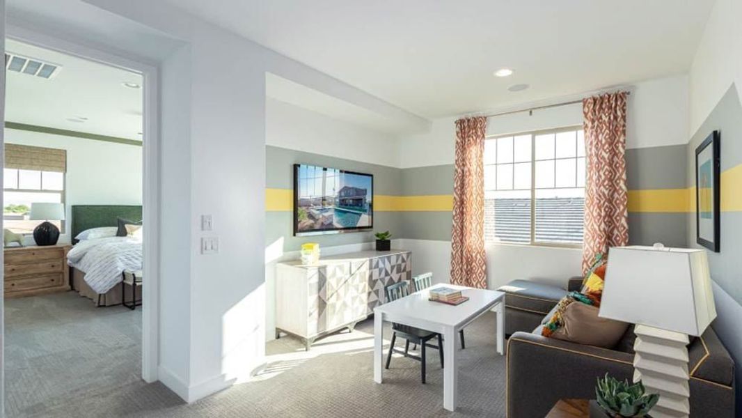 Representative furnished interior of a home built from the 45RM5 by Taylor Morrison in Rancho Mercado, Surprise (Image 27).