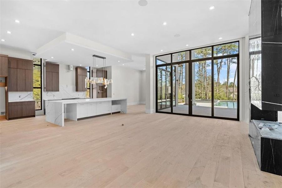 Image 75 of a home in .