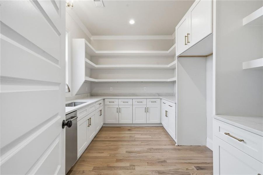 Image 80 of a home in .