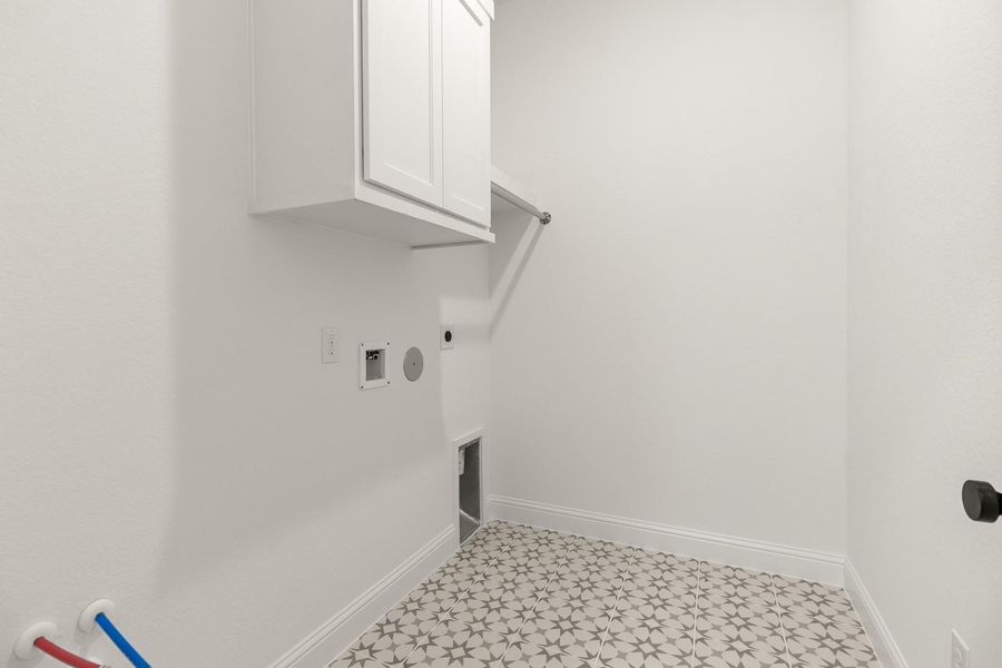 Spacious, unfurnished interior of a new home in Everly - 45', Hockley (Image 19).