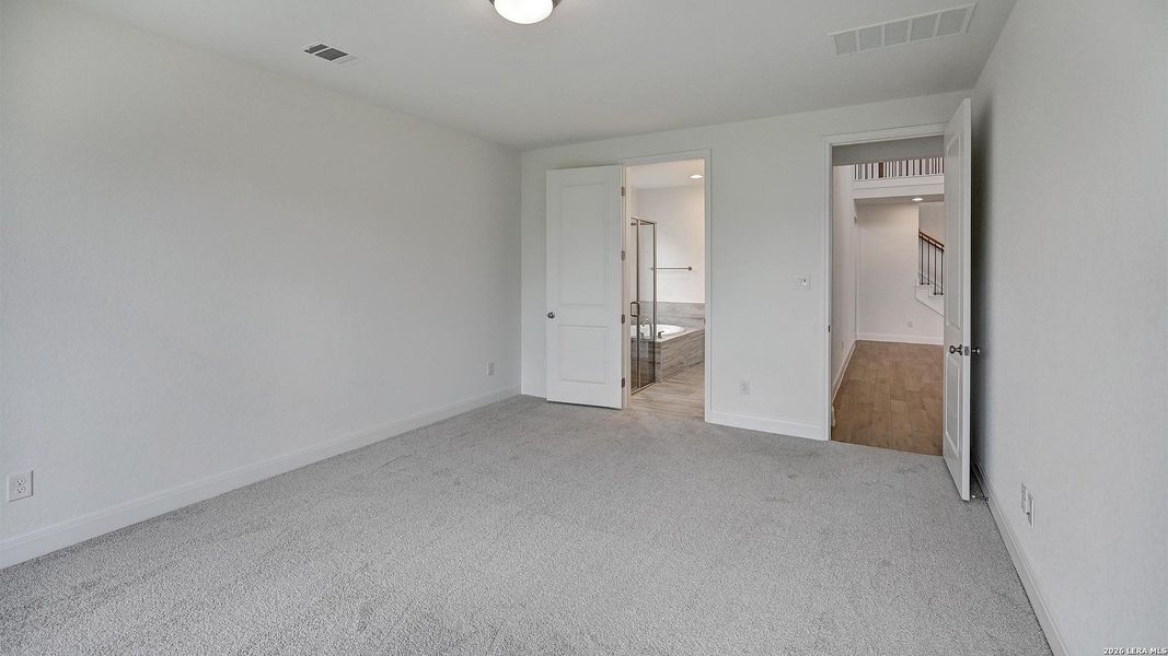 Spacious, unfurnished interior of a new home in Kallison Ranch, San Antonio (Image 21).