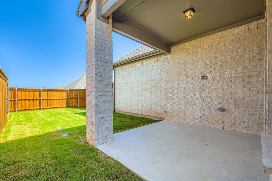 Image 31 of a home in The Tribute - Westbury 41s. Image 31 of a home in The Tribute - Westbury 41s.