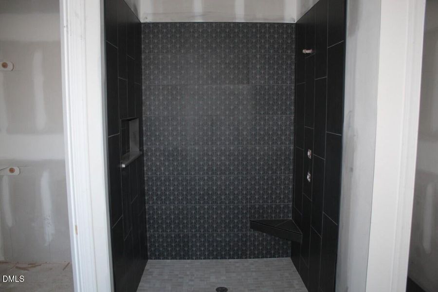 IMG_6958 (Medium) IMG_6958 (Medium)