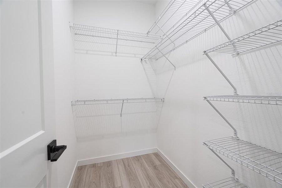 Spacious, unfurnished interior of a new home in , North Port (Image 29).