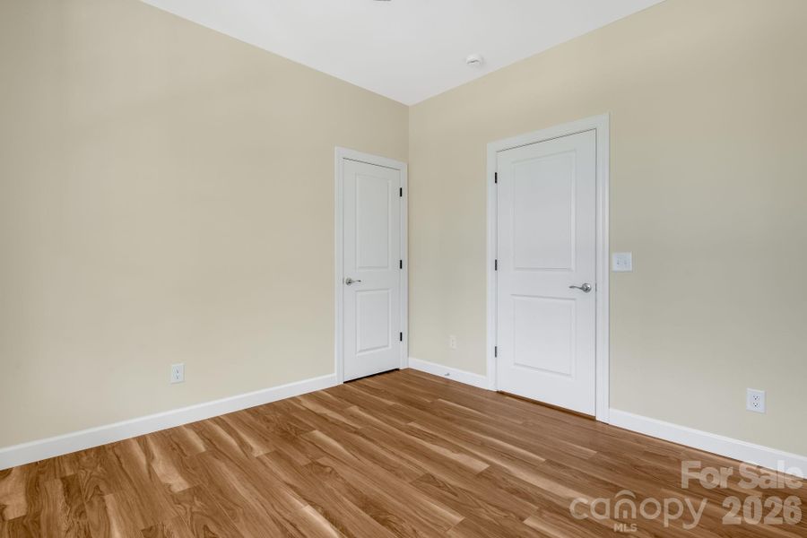 Spacious, unfurnished interior of a new home in , Forest City (Image 23).