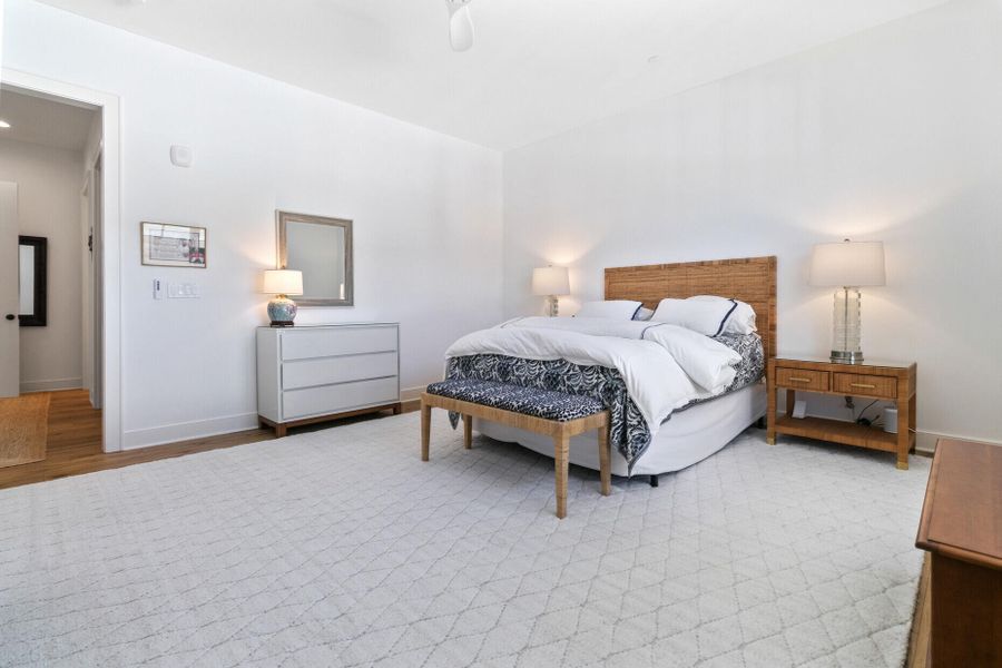 Furnished interior view inside a new home in , Charleston (Image 16).