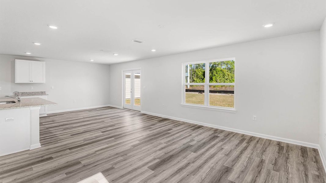 Representative unfurnished interior of a home built from the The Aisle by D.R. Horton in Chateau Nemours, Port Saint Joe (Image 21).