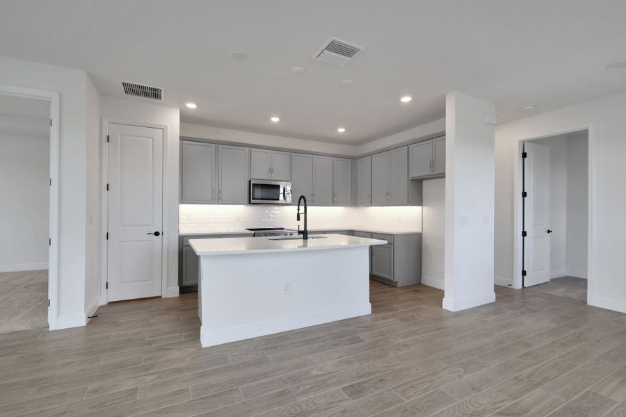 3br New Home in Parrish, FL.  - Slide 16