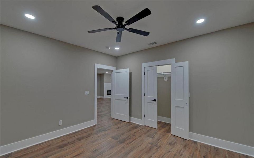 Spacious, unfurnished interior of a new home in , Dahlonega (Image 39). Spacious, unfurnished interior of a new home in , Dahlonega (Image 39).