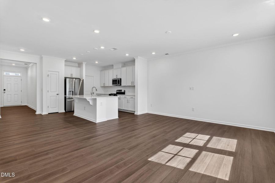 SUN_EverleeTownhomes_Pic_CarsonII-1