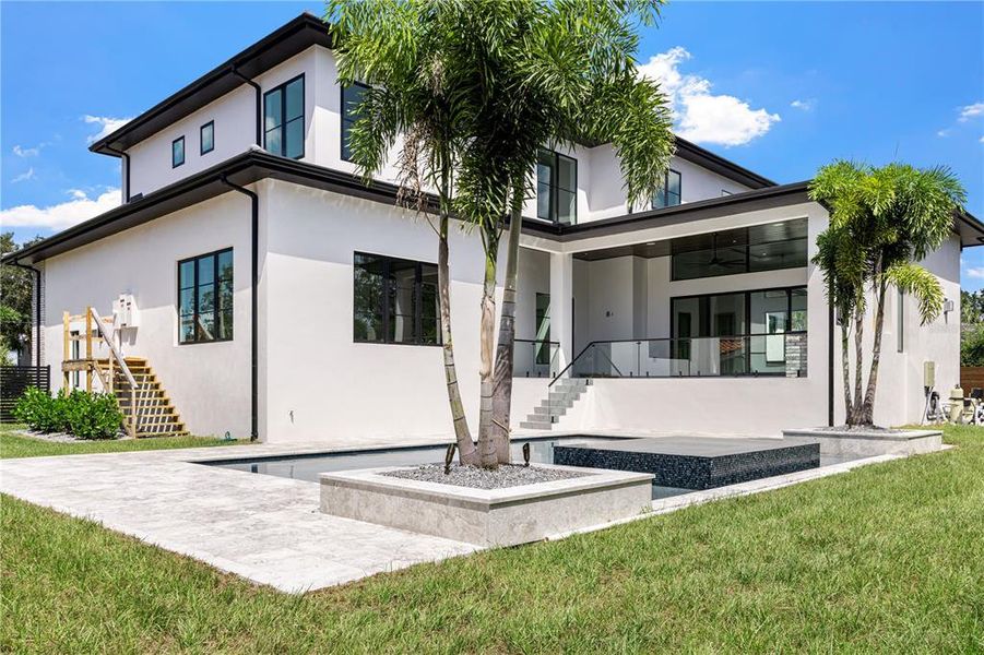 Image 33 of a home in .