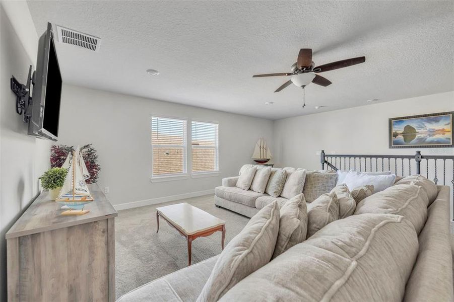 Furnished interior view inside a new home in , Clermont (Image 34).