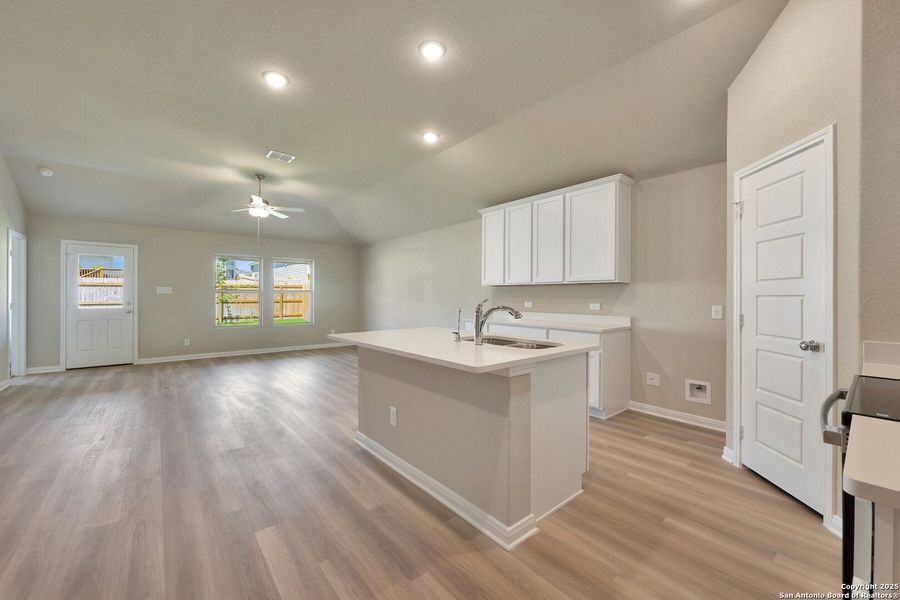 Furnished interior view inside a new home in Greenspoint Heights, Seguin (Image 6). Furnished interior view inside a new home in Greenspoint Heights, Seguin (Image 6).