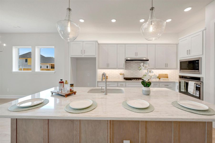 Furnished interior view inside a new home in Grange - Reserve Collection, Katy (Image 6).