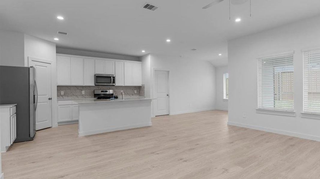 *Images and 3D tour are for illustration only and options may vary from home as built. *Images and 3D tour are for illustration only and options may vary from home as built.