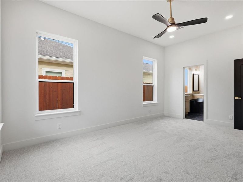 Spacious, unfurnished interior of a new home in , Dallas (Image 12).