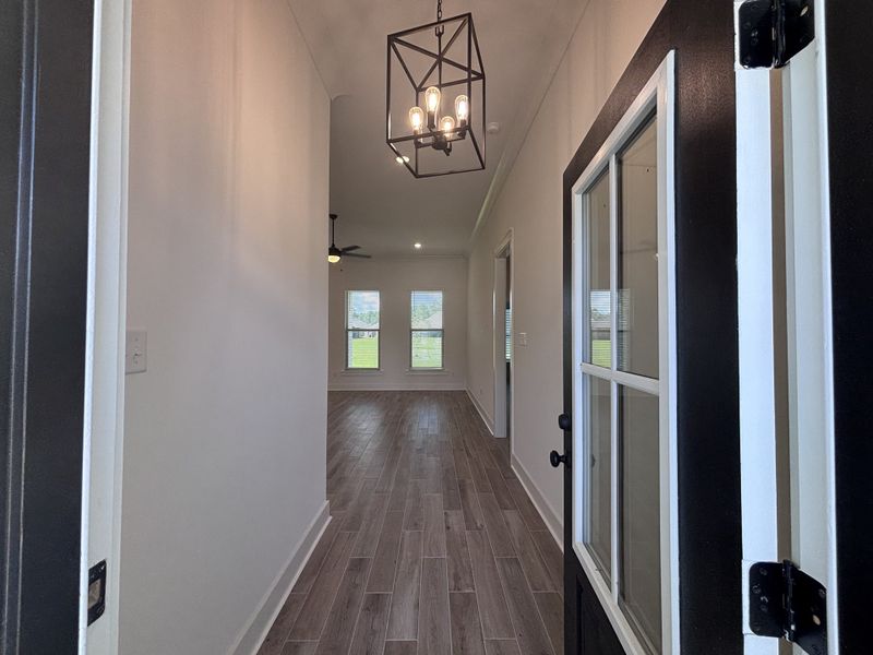 Spacious, unfurnished interior of a new home in Bird Song at Hammock Bay, Freeport (Image 14).