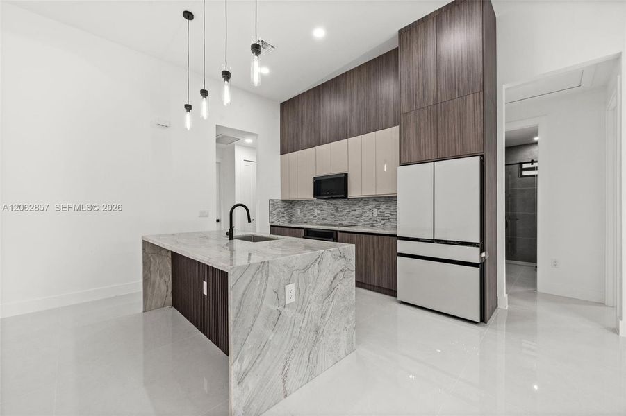 Furnished interior view inside a new home in , Lehigh Acres (Image 5).