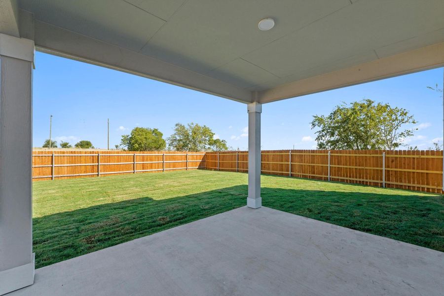 Exterior details and patio area of a home in Salerno - Heritage Collection, Round Rock (Image 2).