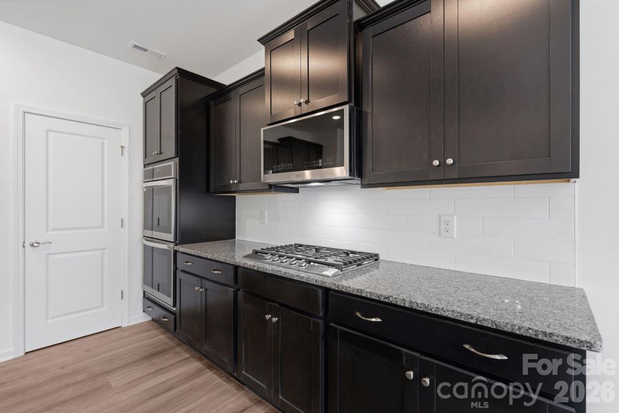 Furnished interior view inside a new home in Roselyn, Lancaster (Image 10).