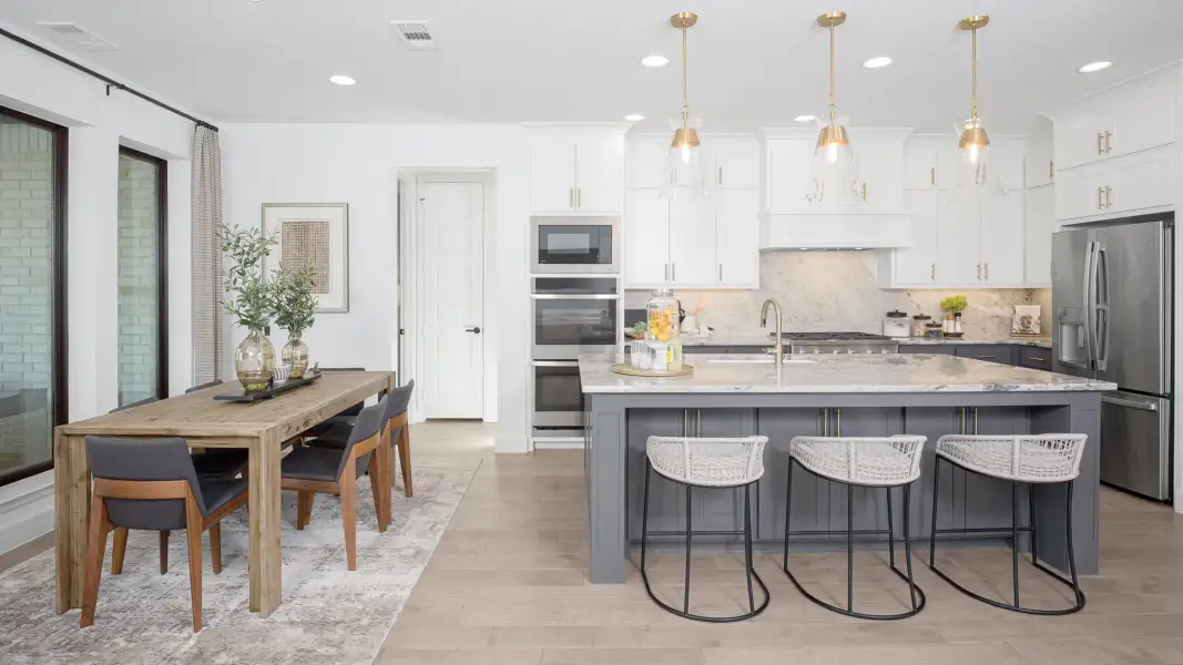 Furnished interior view inside a new home in Sweetgrass, Haslet (Image 6).