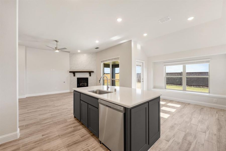 Furnished interior view inside a new home in Sonoma Verde, McLendon-Chisholm (Image 6).