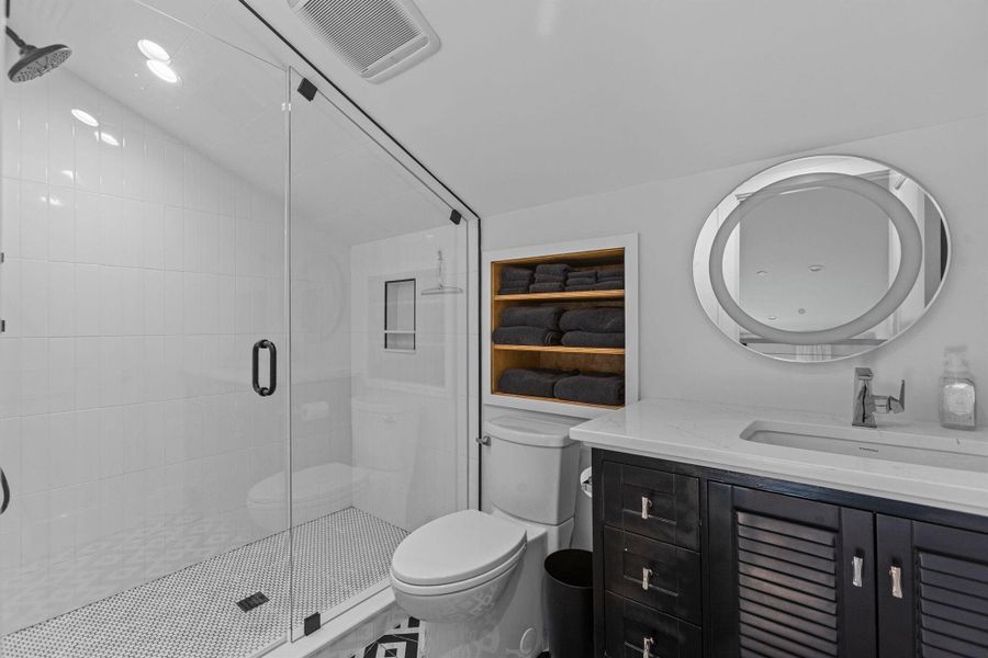 Furnished interior view inside a new home in , Riviera Beach (Image 46).