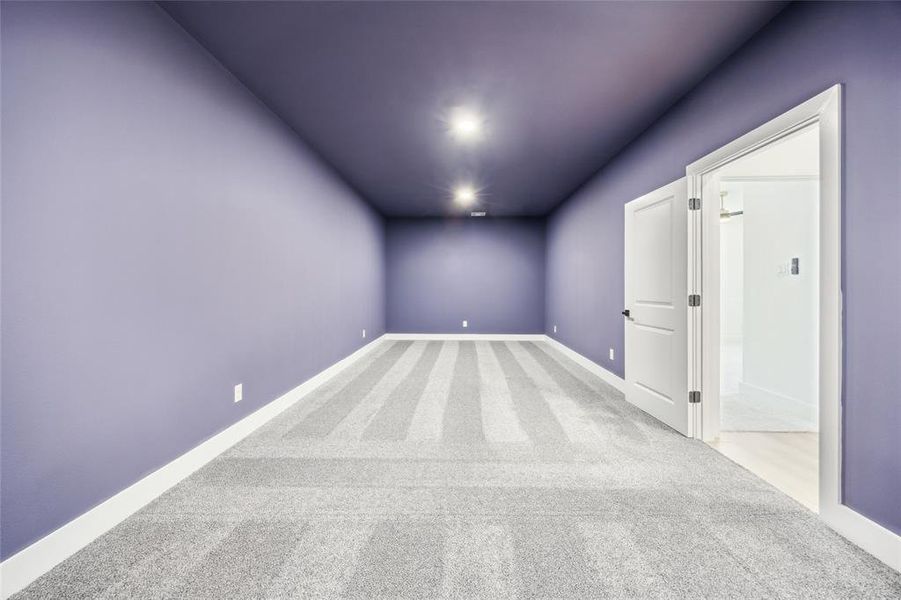 Spacious, unfurnished interior of a new home in , North Richland Hills (Image 20).