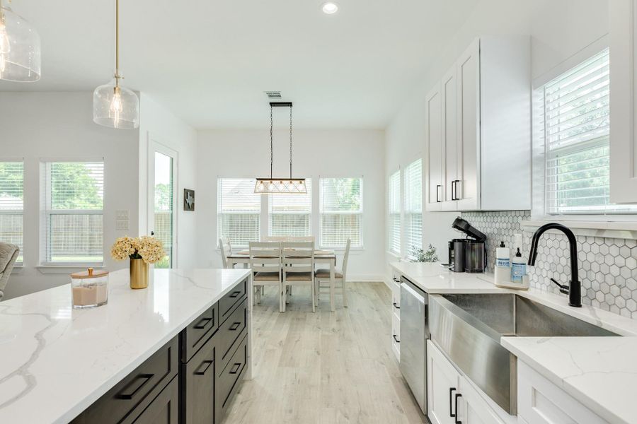 Furnished interior view inside a new home in , West Columbia (Image 9).