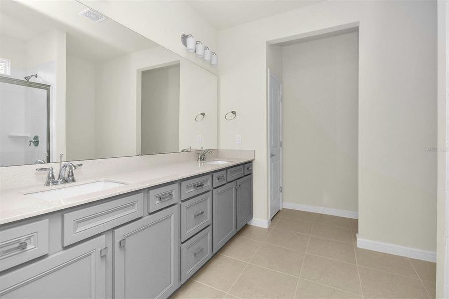 Furnished interior view inside a new home in , St. Cloud (Image 6).
