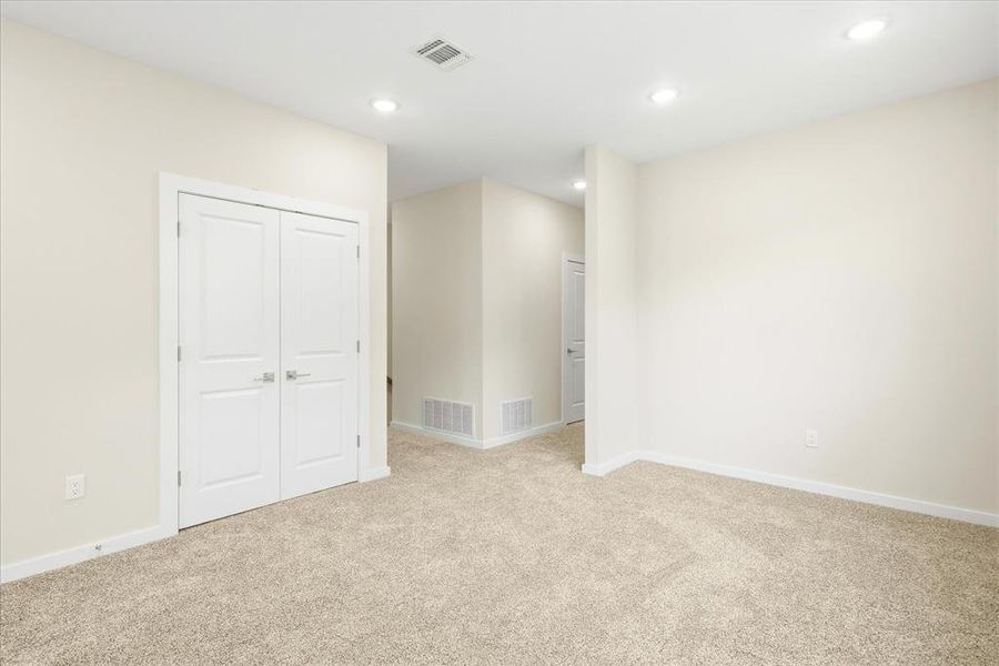 Spacious, unfurnished interior of a new home in , Stephenville (Image 30).