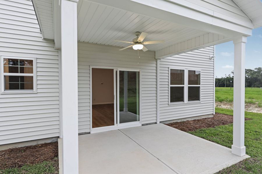 Exterior details and patio area of a home in Jordan Grove, Conway (Image 29).