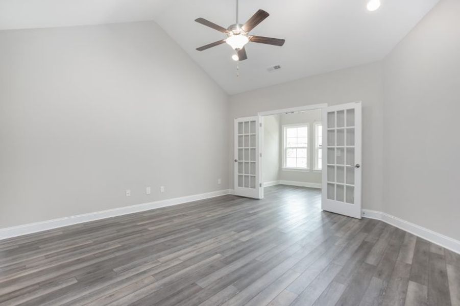 Spacious, unfurnished interior of a new home in Northborough, Colfax (Image 45).