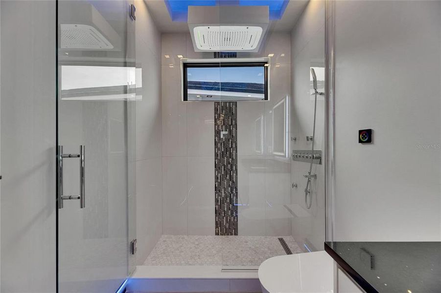 Furnished interior view inside a new home in , Apollo Beach (Image 17).