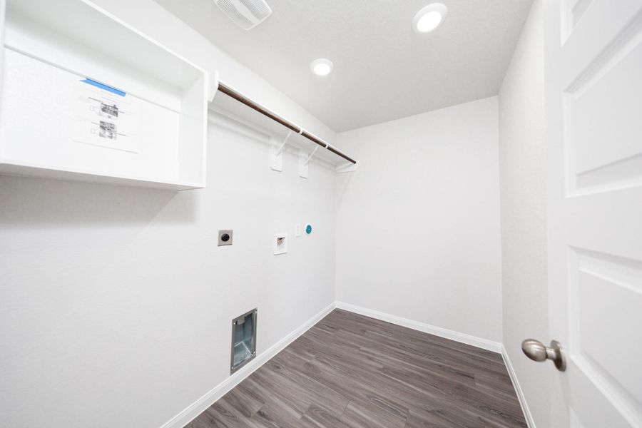 Image 16 of a home in Granger Pines.