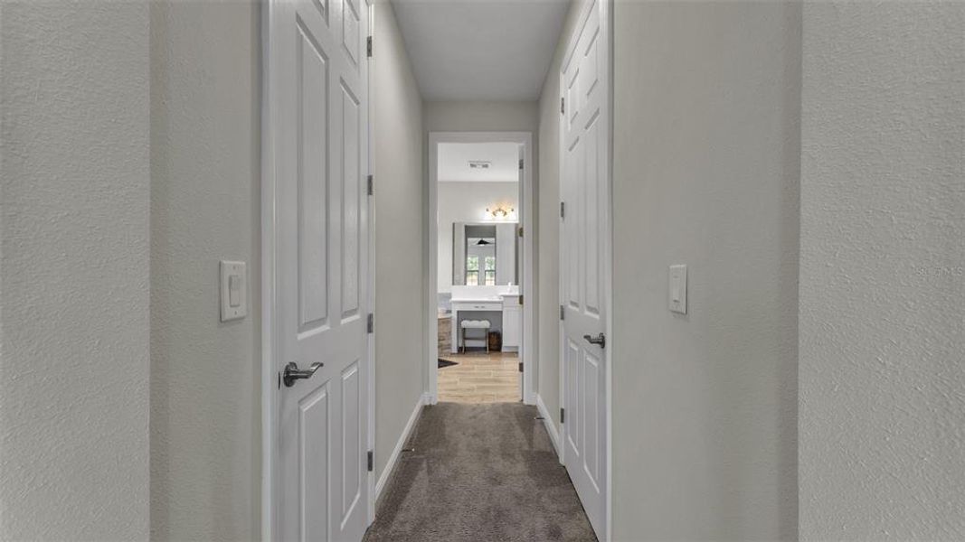 Spacious, unfurnished interior of a new home in Hawkstone, Lithia (Image 25).