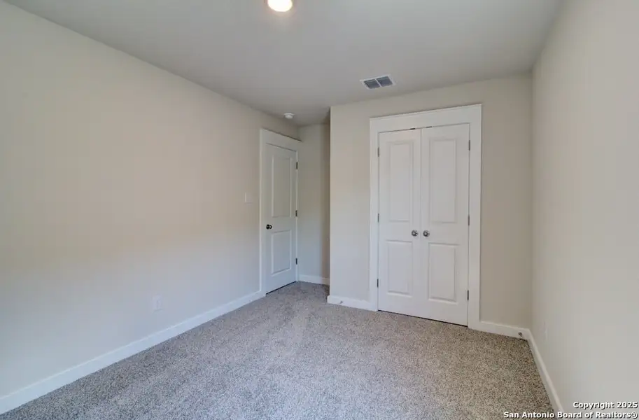Spacious, unfurnished interior of a new home in Westridge - Premier, San Antonio (Image 10). Spacious, unfurnished interior of a new home in Westridge - Premier, San Antonio (Image 10).