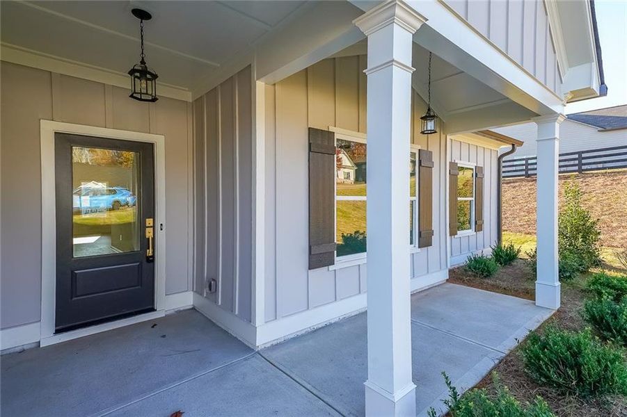 Exterior details and patio area of a home in , Dawsonville (Image 4).