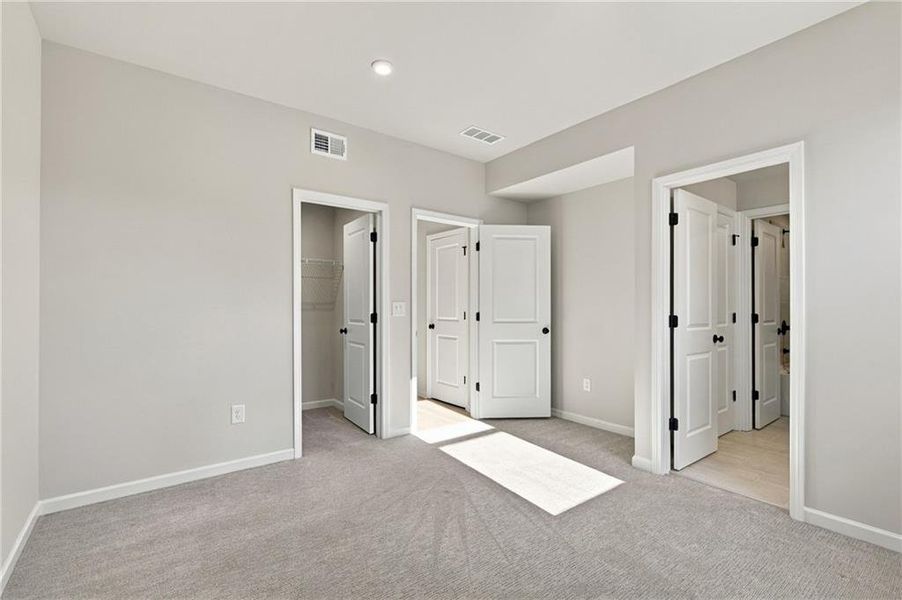Spacious, unfurnished interior of a new home in The Paddocks at Doc Hughes, Buford (Image 23). Spacious, unfurnished interior of a new home in The Paddocks at Doc Hughes, Buford (Image 23).