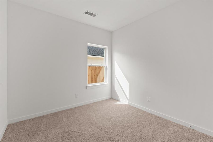 Spacious, unfurnished interior of a new home in , Hillsboro (Image 25).