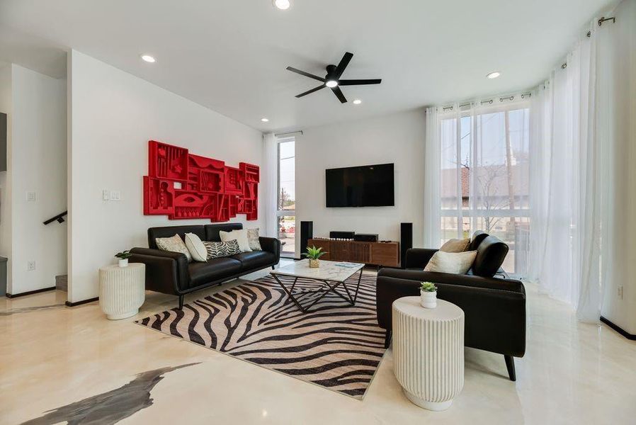 Furnished interior view inside a new home in , Dallas (Image 15).