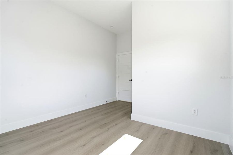 Spacious, unfurnished interior of a new home in , Orlando (Image 20). Spacious, unfurnished interior of a new home in , Orlando (Image 20).