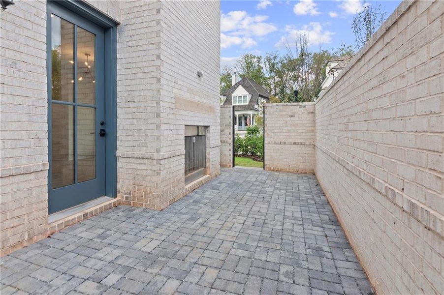 Exterior details and patio area of a home in Park Walke, Alpharetta (Image 20).
