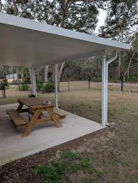 Exterior details and patio area of a home in , Chiefland (Image 19). Exterior details and patio area of a home in , Chiefland (Image 19).